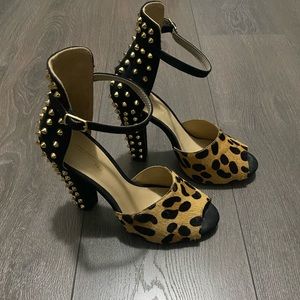 #zaraheels #zarashoes #leopardheels  #suedeheels